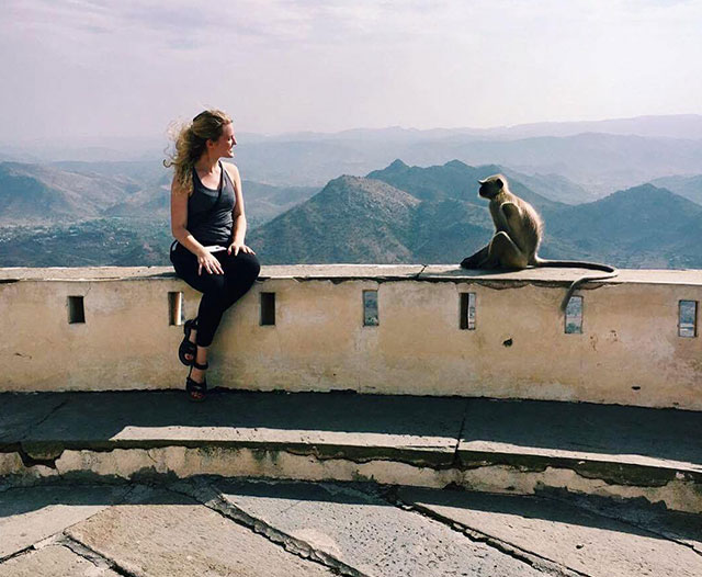 Jo-Ellen-Pellman-in on india visit to udaipur with monkey