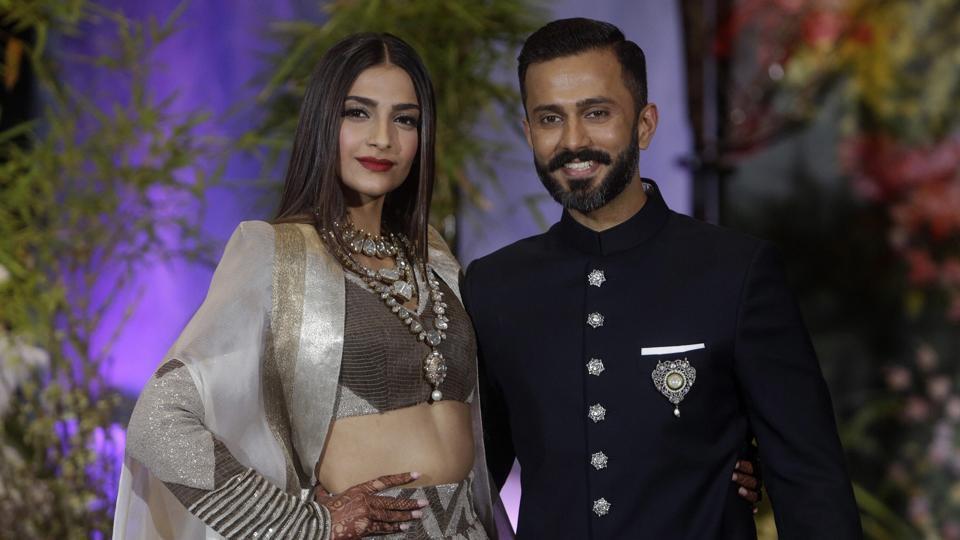 Sonam Kapoor’s Reception Pics are Out. She’s Looking too Pretty